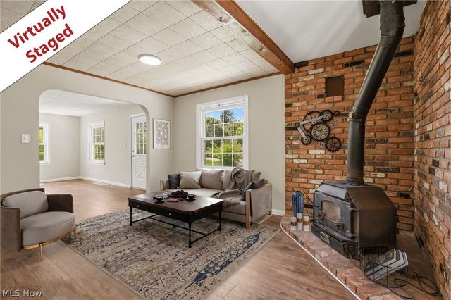 7531 Macedonia Road, Oakwood, OH 44146