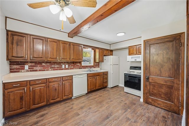 7531 Macedonia Road, Oakwood, OH 44146