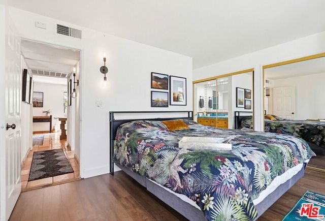 970 100 Palm Avenue 100, West Hollywood, CA 90069