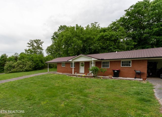 2182 Lakeview Rd, Lenoir City, TN 37772
