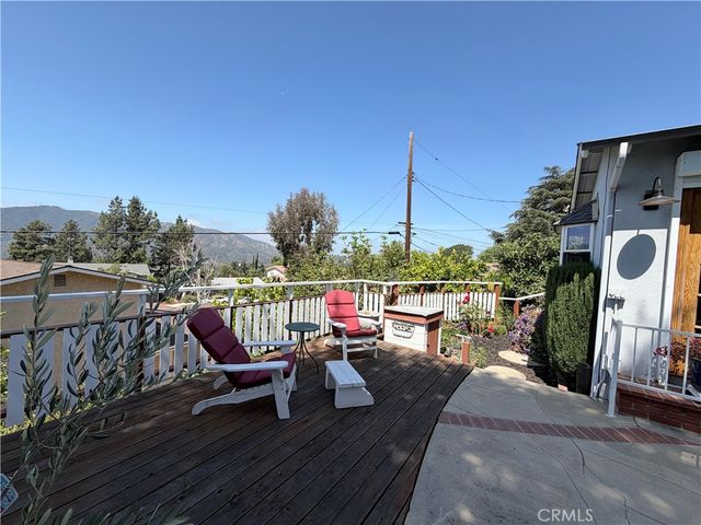 3402 Henrietta, La Crescenta, CA 91214