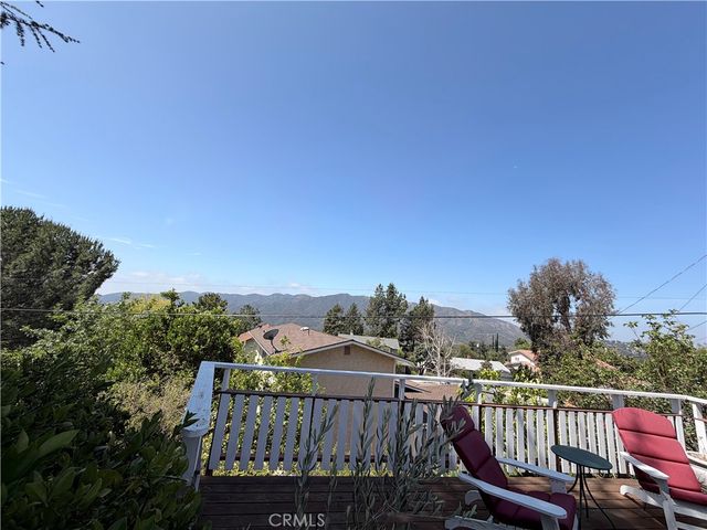 3402 Henrietta, La Crescenta, CA 91214