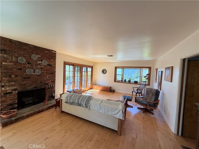 3402 Henrietta, La Crescenta, CA 91214