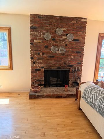 3402 Henrietta, La Crescenta, CA 91214