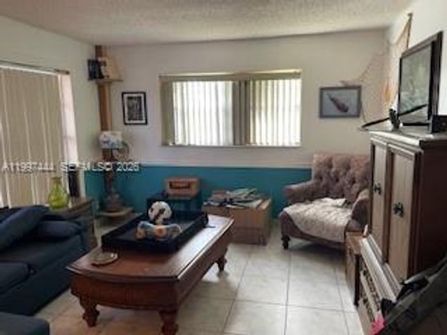 4167 SW 66th Way 138, Davie, FL 33314
