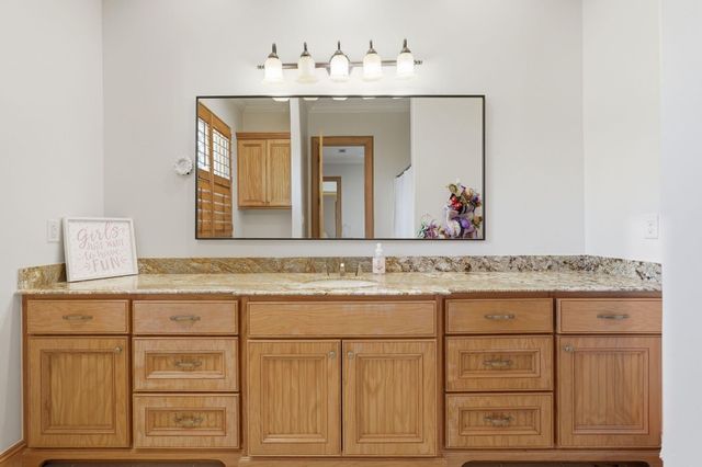 6007 Bermuda Dunes Drive, Houston, TX 77069