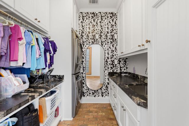 6007 Bermuda Dunes Drive, Houston, TX 77069
