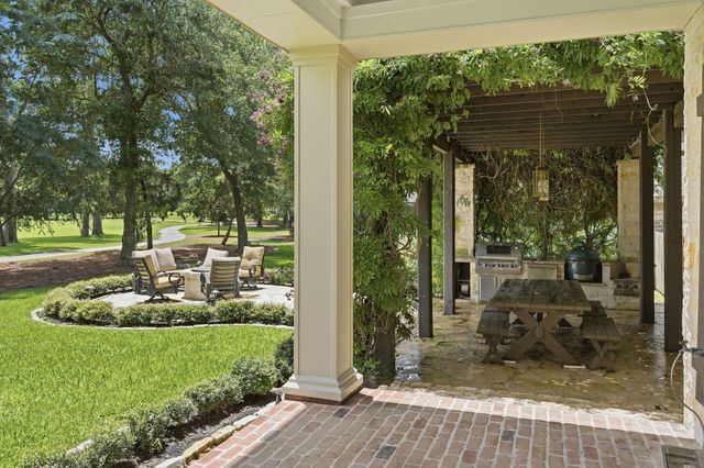 6007 Bermuda Dunes Drive, Houston, TX 77069