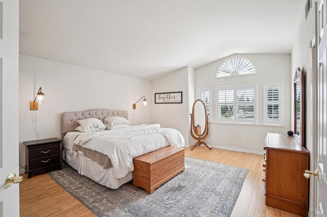 301 Portsmouth Ave, Vacaville, CA 95687