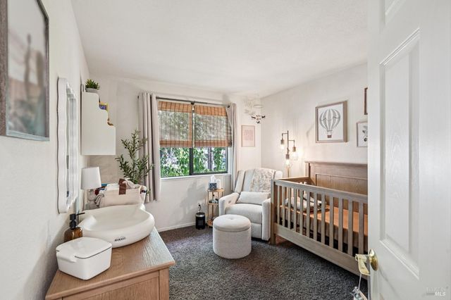 301 Portsmouth Ave, Vacaville, CA 95687