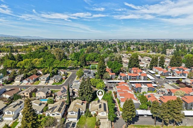 301 Portsmouth Ave, Vacaville, CA 95687