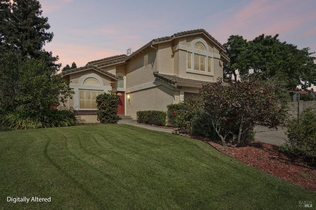 301 Portsmouth Ave, Vacaville, CA 95687