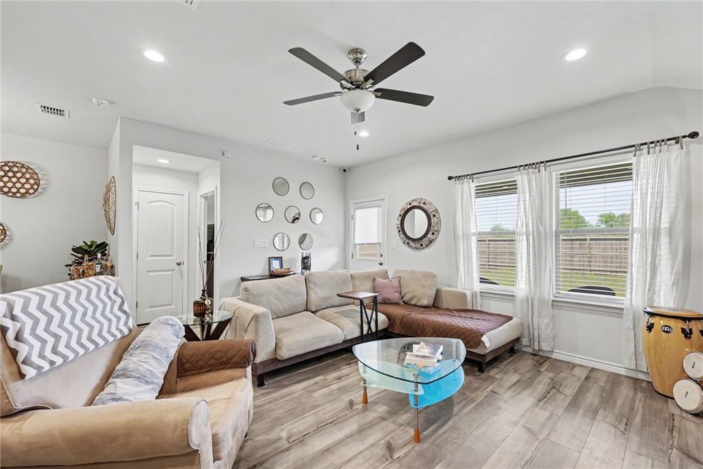 8113 Cattlemen Dr, Corpus Christi, TX 78414 — photo 5