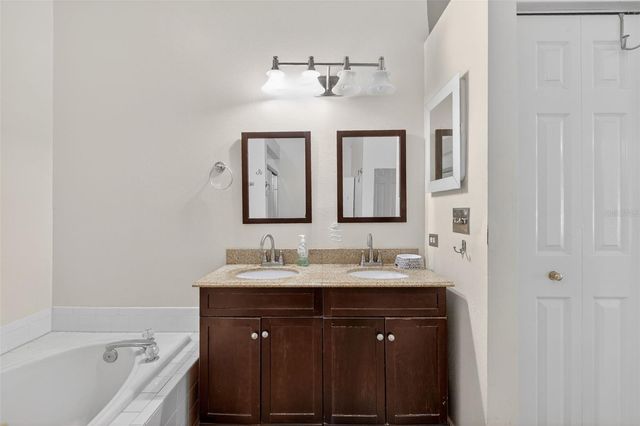 4207 CHESTERFIELD CIRCLE, Palm Harbor, FL 34683