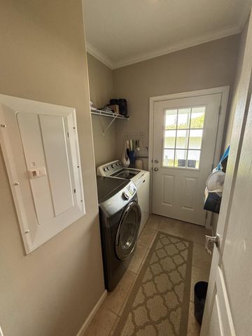 8886 Princess Donna Court, E-31, Boynton Beach, FL 33436