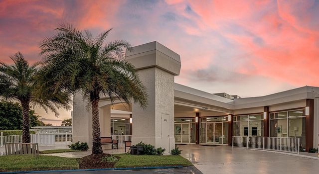 8886 Princess Donna Court, E-31, Boynton Beach, FL 33436