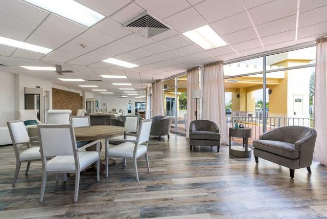 8886 Princess Donna Court, E-31, Boynton Beach, FL 33436