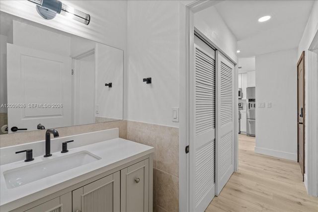 3737 Alcantara Ave D-81, Doral, FL 33178