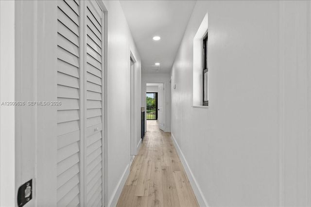 3737 Alcantara Ave D-81, Doral, FL 33178