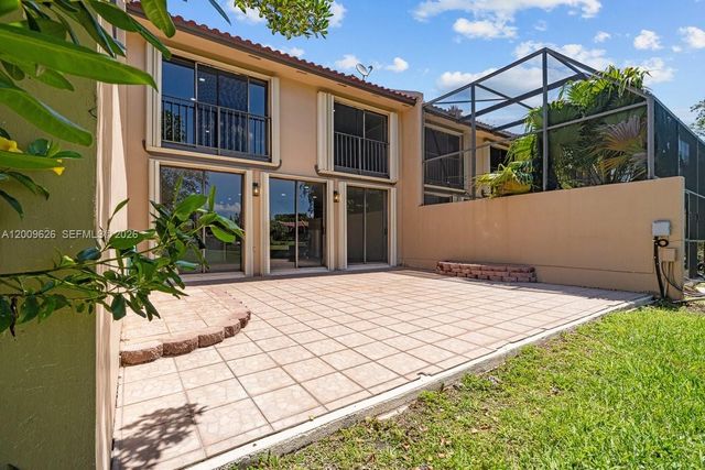 3737 Alcantara Ave D-81, Doral, FL 33178