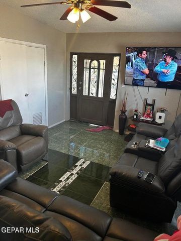 2930 Findley Avenue, El Paso, TX 79905