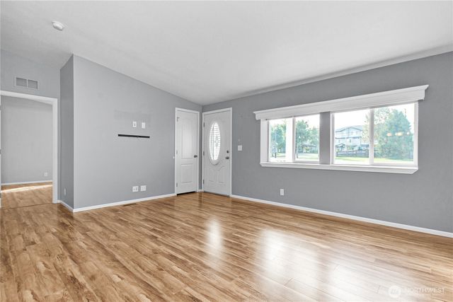 4264 Lakeview Lane SE, Lacey, WA 98503