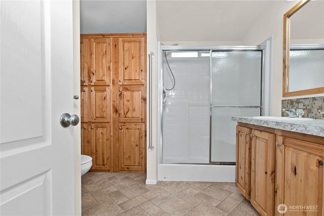 4264 Lakeview Lane SE, Lacey, WA 98503