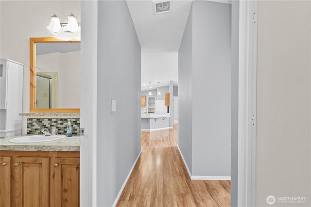 4264 Lakeview Lane SE, Lacey, WA 98503