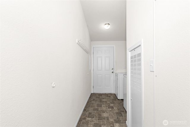 4264 Lakeview Lane SE, Lacey, WA 98503