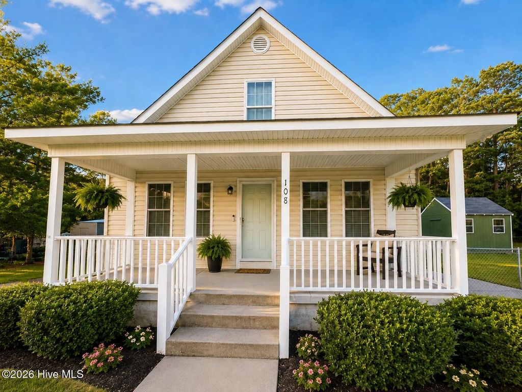 108 Arlee Drive, Hamlet, NC 28345