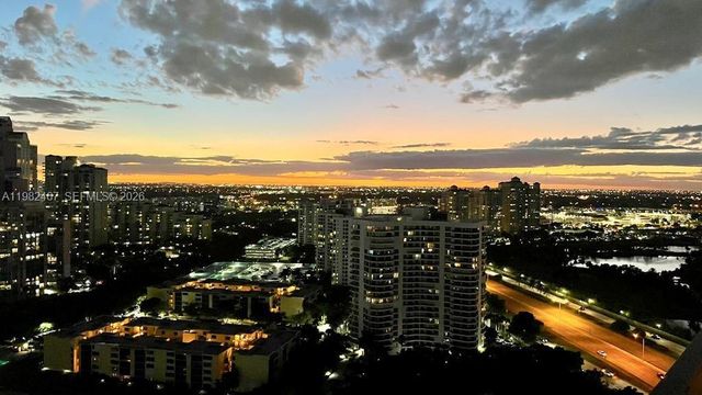 3500 Mystic Pointe Dr 3103, Aventura, FL 33180