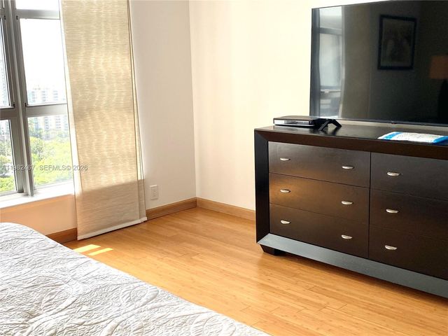 3500 Mystic Pointe Dr 3103, Aventura, FL 33180