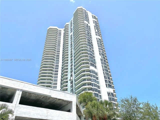 3500 Mystic Pointe Dr 3103, Aventura, FL 33180