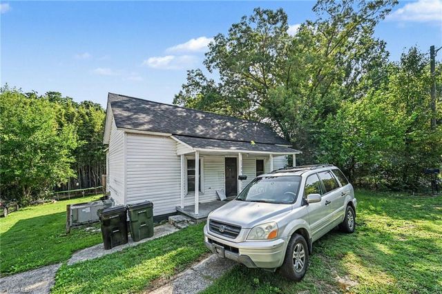 1109 N Park Avenue, Burlington, NC 27217
