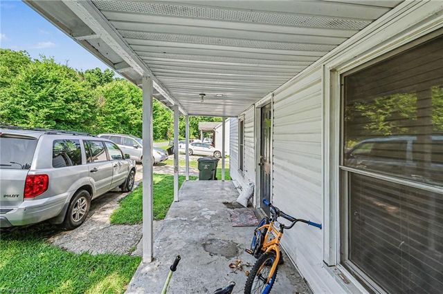 1109 N Park Avenue, Burlington, NC 27217
