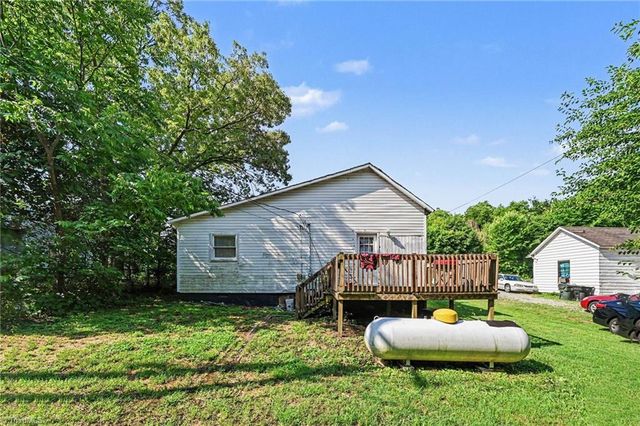 1109 N Park Avenue, Burlington, NC 27217