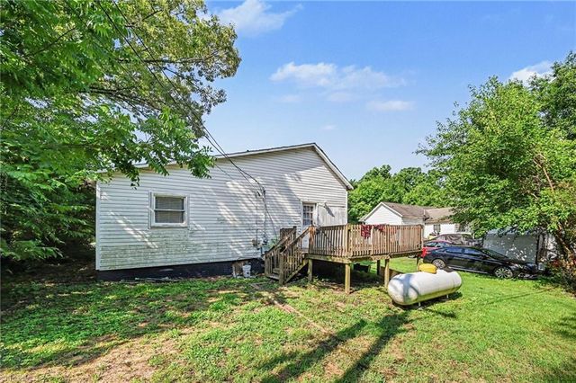 1109 N Park Avenue, Burlington, NC 27217
