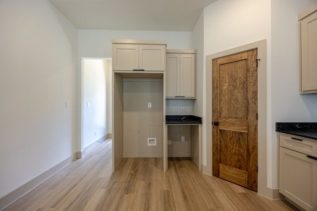 816 Glen Garden, Fort Worth, TX 76104