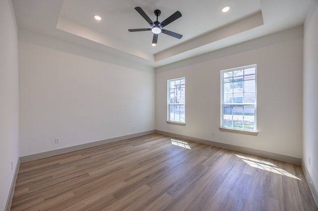 816 Glen Garden, Fort Worth, TX 76104