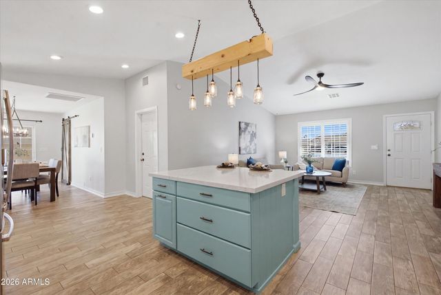 5130 E BANNOCK Street, Phoenix, AZ 85044