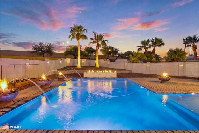 5130 E BANNOCK Street, Phoenix, AZ 85044