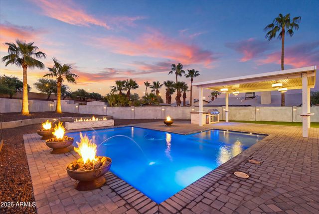 5130 E BANNOCK Street, Phoenix, AZ 85044