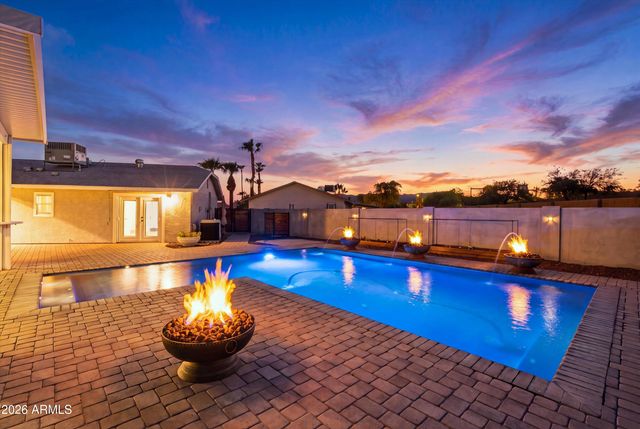 5130 E BANNOCK Street, Phoenix, AZ 85044
