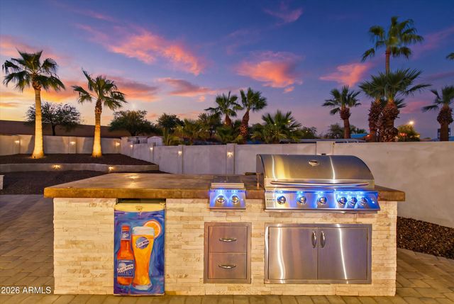 5130 E BANNOCK Street, Phoenix, AZ 85044