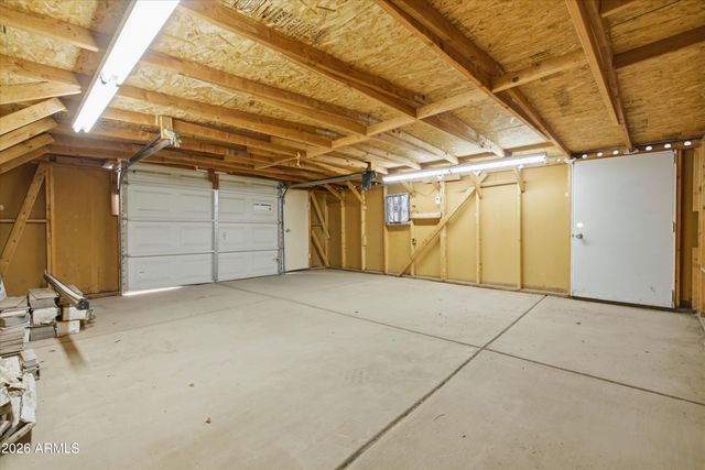 5130 E BANNOCK Street, Phoenix, AZ 85044