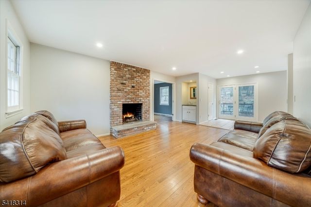 67 Frog Hollow Rd, Tewksbury Twp., NJ 07830