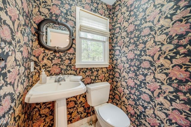 67 Frog Hollow Rd, Tewksbury Twp., NJ 07830