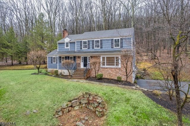 67 Frog Hollow Rd, Tewksbury Twp., NJ 07830