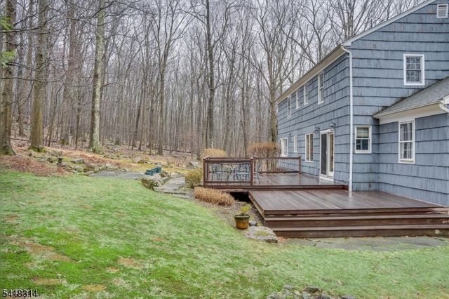 67 Frog Hollow Rd, Tewksbury Twp., NJ 07830