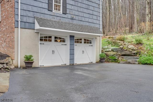 67 Frog Hollow Rd, Tewksbury Twp., NJ 07830